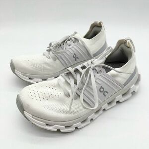 On Running White and Gray Athletic Shoes